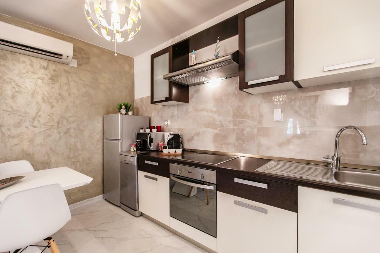 Ena Apartment Сплит Екстериор снимка