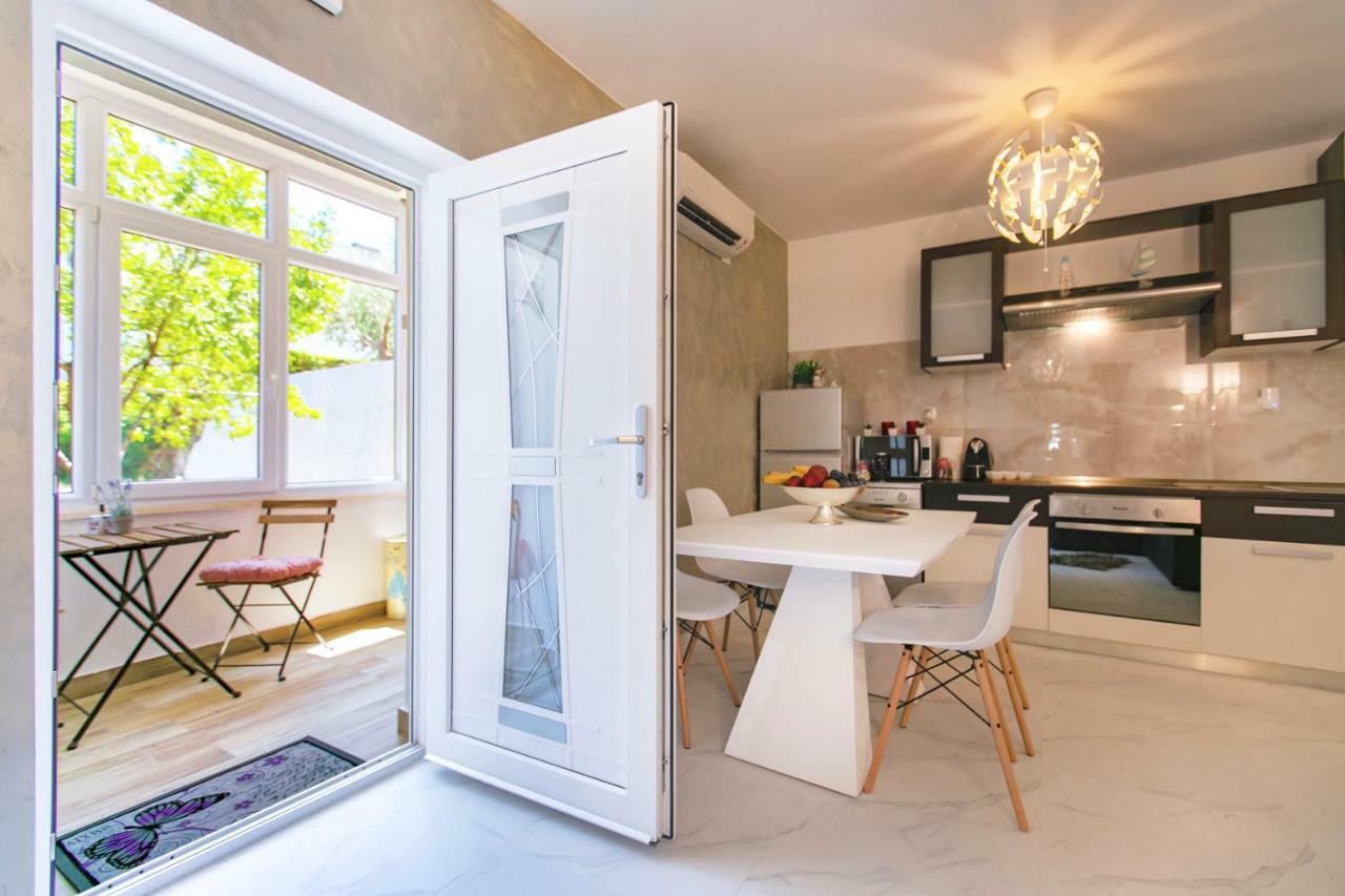 Ena Apartment Сплит Екстериор снимка