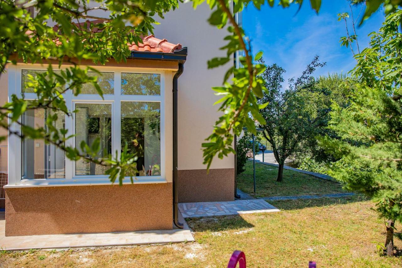 Ena Apartment Сплит Екстериор снимка